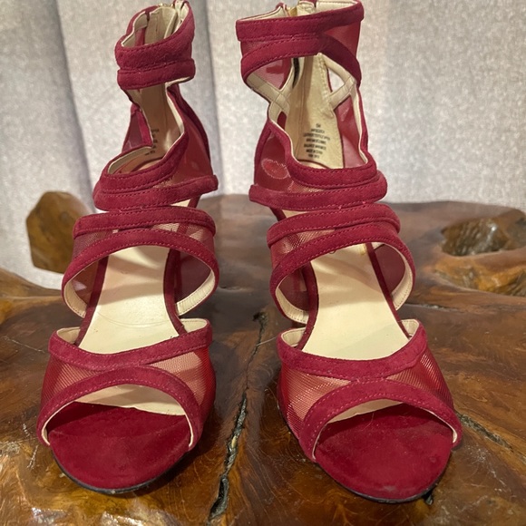 Nine West Suede Heels - Picture 5 of 10